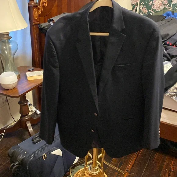 Navy Blue sports coat - Picture 1 of 3